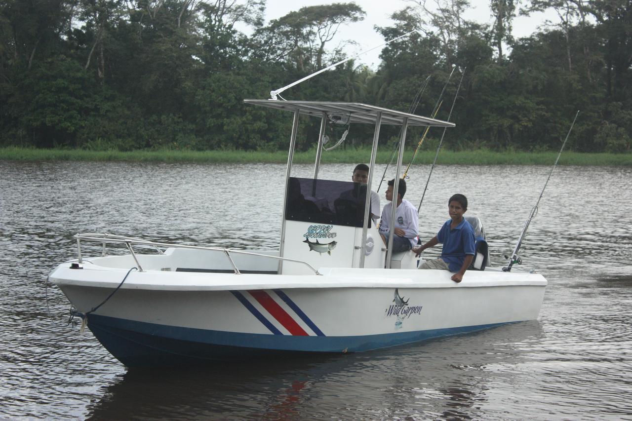 Hotel Vista Al Tortuguero Cariari  Ngoại thất bức ảnh